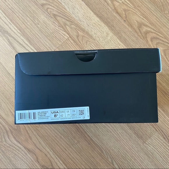 SOLD Air Jordan Retro 6 Defining Moments - Picture 3 of 4